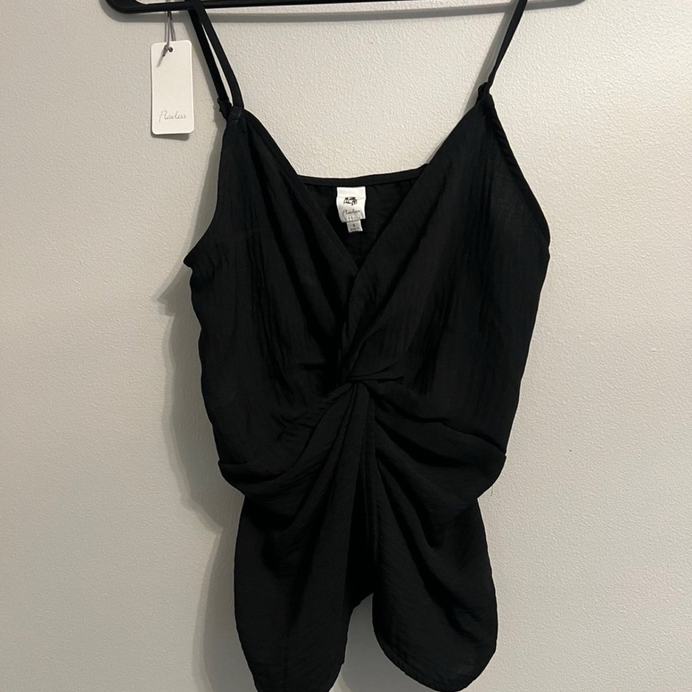 NEW VICI Black Twist Tank Top